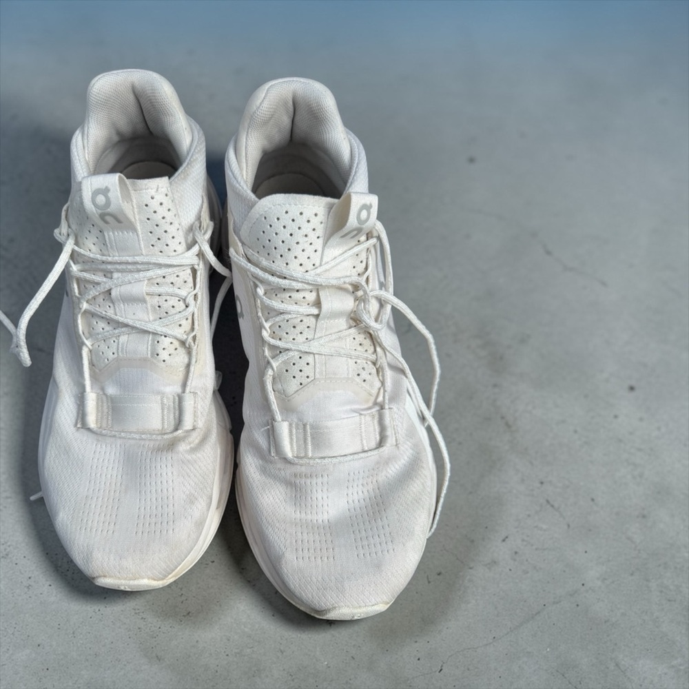 On Cloud Cloudnova 2 Athletic Running Sneakers Tr… - image 7